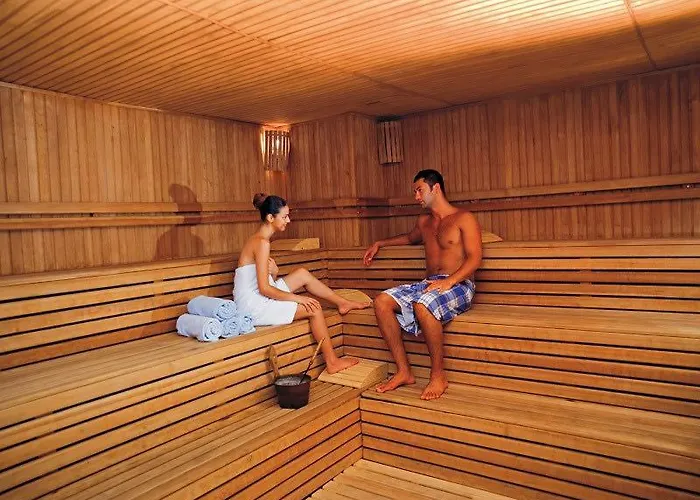 Club Chicago 3* マルマリス