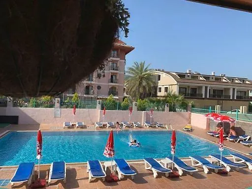 Club Chicago ホテル 3*